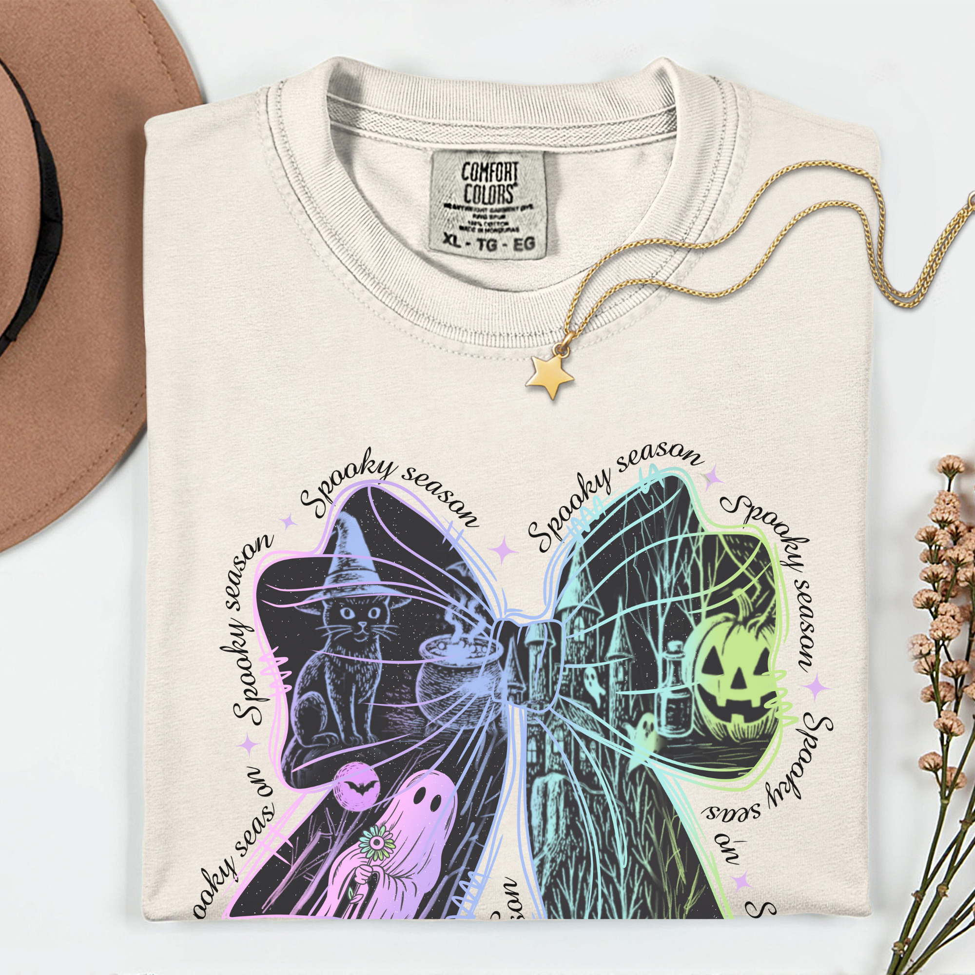 Spooky Ghosts Coquette Halloween T-Shirt